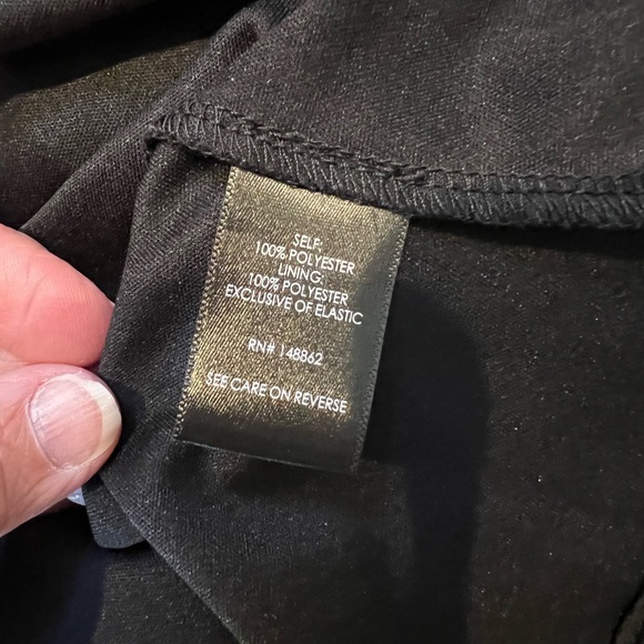 Torrid mini Chiffon Smocked Dress black floral sz 00 (equals size medium or 10) - Picture 12 of 12